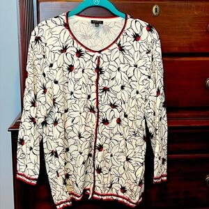 Talbots red and black floral cardigan on cream background. Sz. XL. 3/4 sleeves.